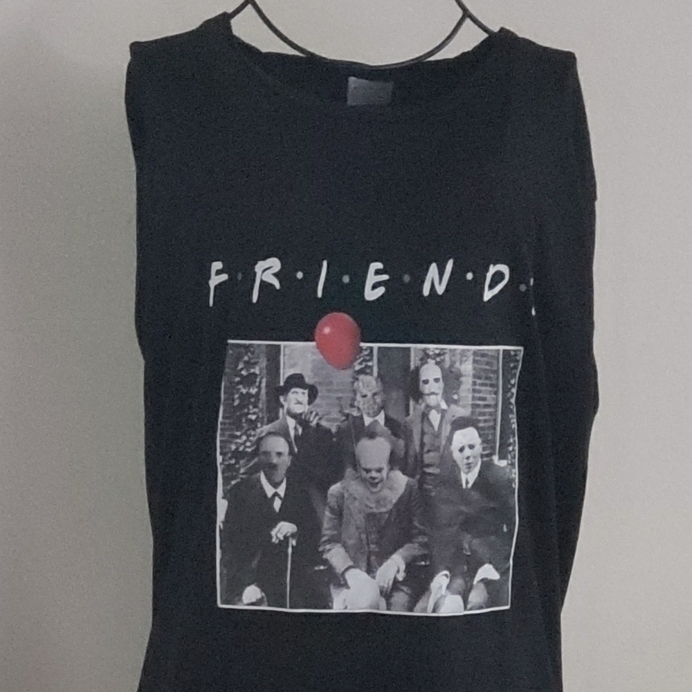 HALLOWEEN FRIENDS T SHIRT